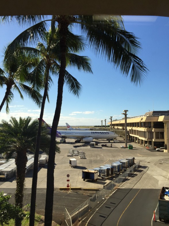 ハワイアン航空　空港